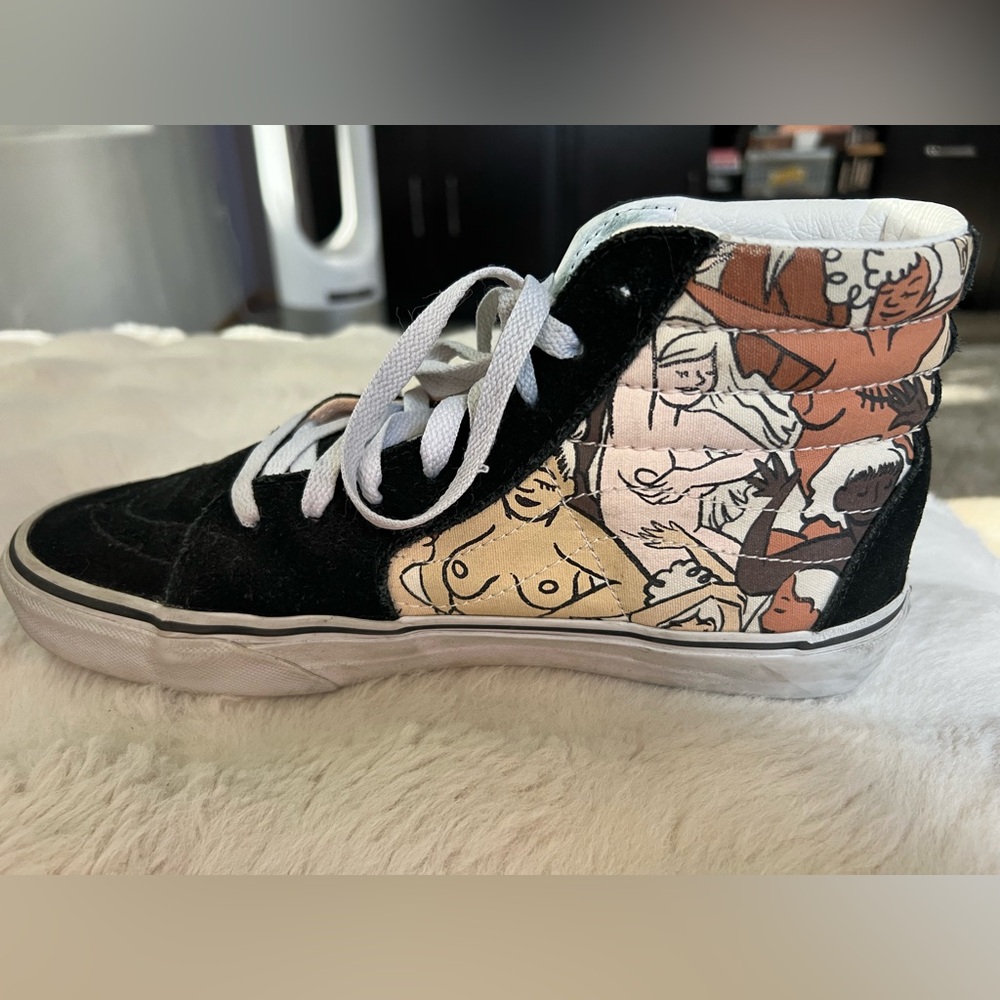 Vans Sk8-Hi Sneakers Breast Cancer Awareness Graphic Print Black Suede Size 9.5 - Picture 8 of 16